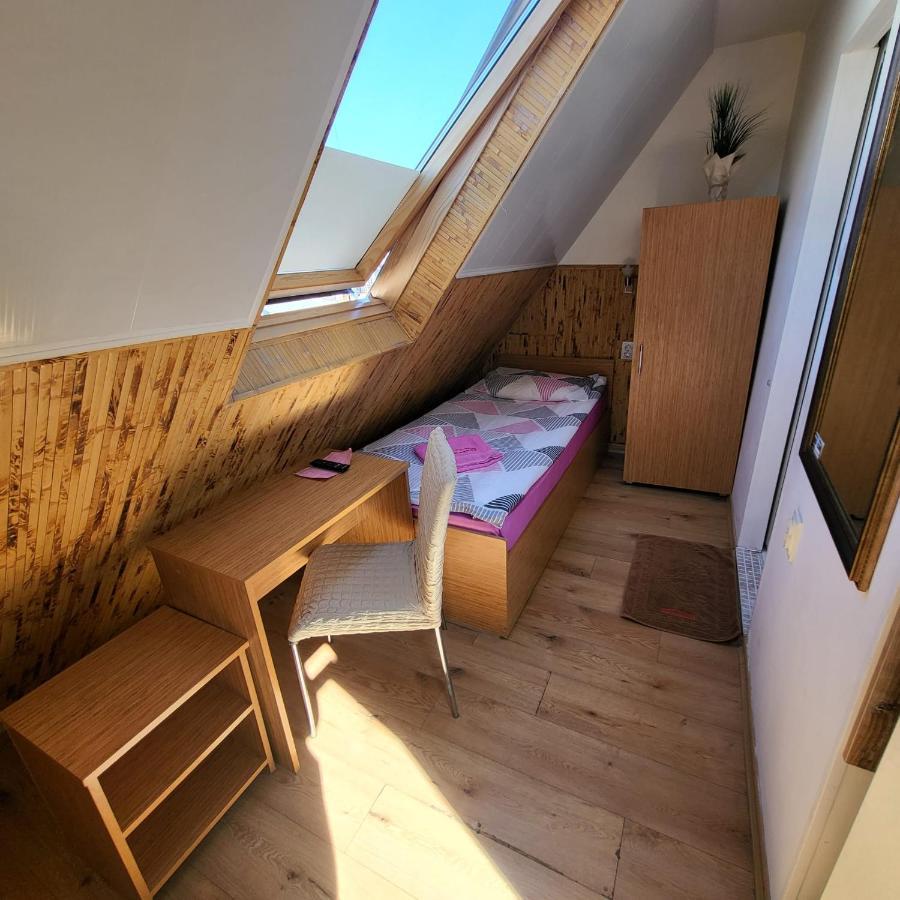 Pension Haus Baron 1 Neckarau MHG Extérieur photo